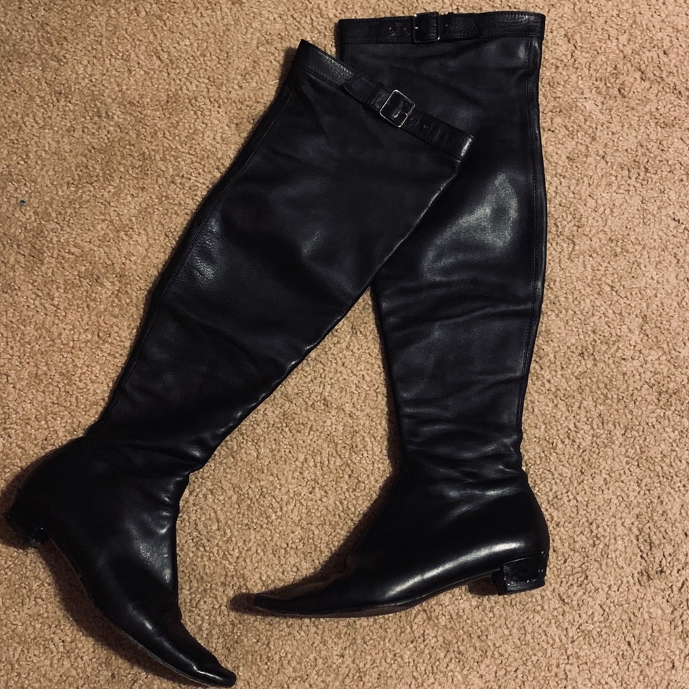 Authentic Gucci boots 7